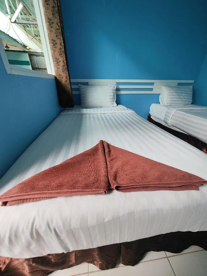 Phi Phi Ocean Club Hostel