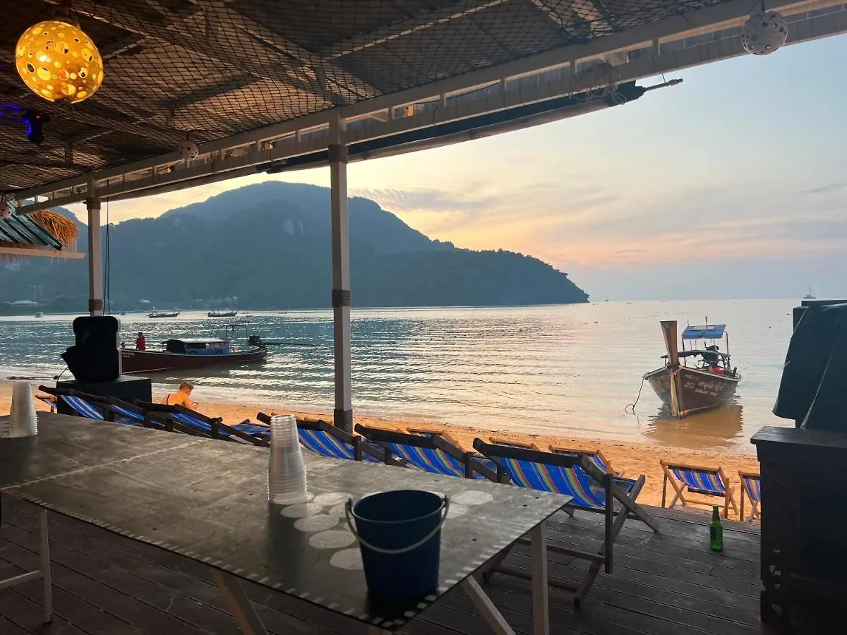 Phi Phi Ocean Club Hostel